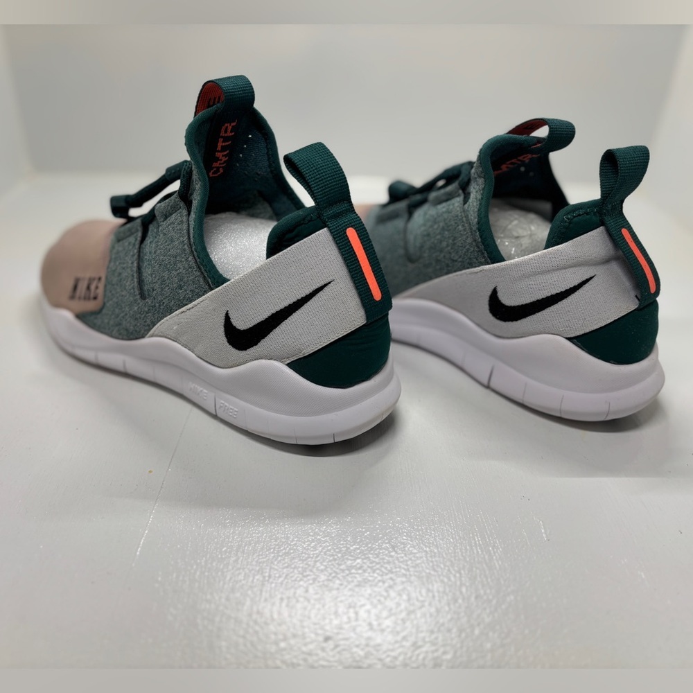 Nike Free RN CMTR 18 Varsity in the Rainforest/Black men’s size 9 - Picture 4 of 10